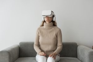 VR